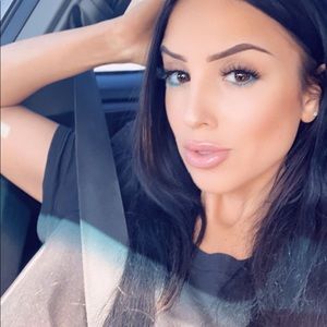 Meet your Posher, Jessica